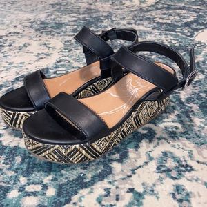 Dolce Vita Brynn Platform Wedge Sandals
